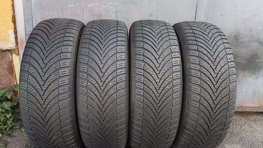 4бр. всесезонни гуми 225/65/17 Kumho Solus
dot4523