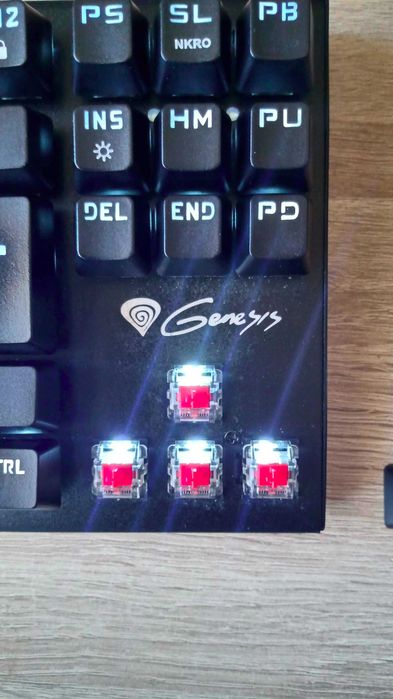 Механична клавиатура Genesis Thor 300 TKL (White)