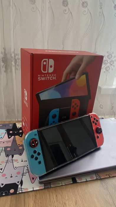 Продам Nintendo Switch Oled