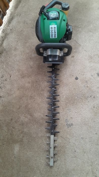 Trimmer pe benzina