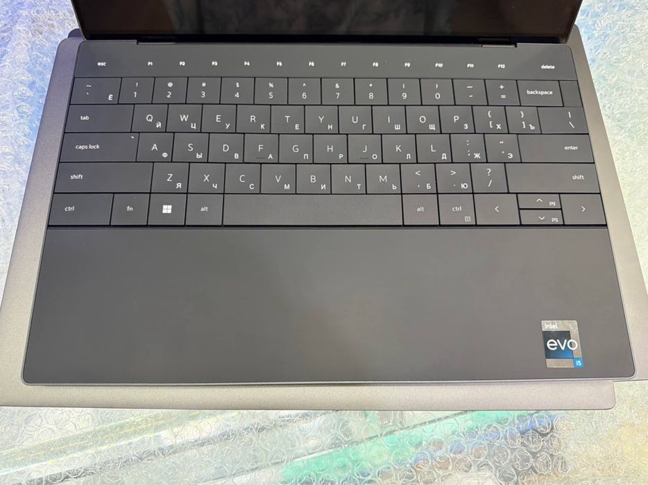 DELL XPS 13 9320