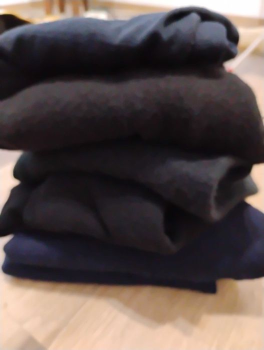 Лот блузи 100 % вълна