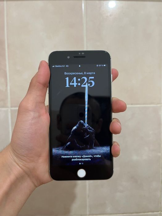 Iphone 8 plus в хорошем состоянии