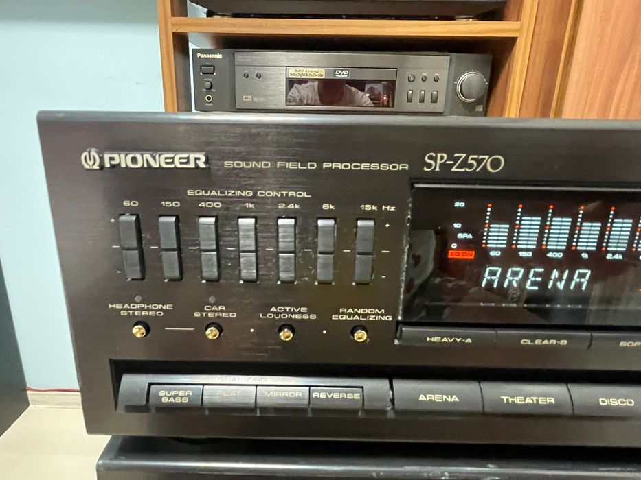 Pioneer A-Z470 Stereo Amplifier SP-Z570 Processor