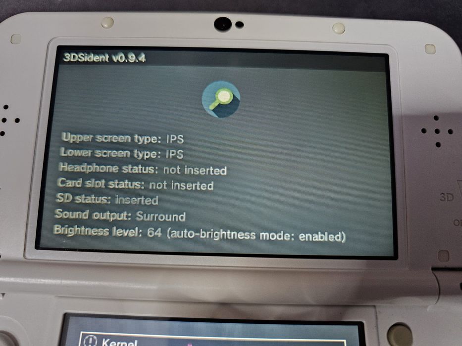 New Nintendo 3DS LL (XL) modat – ecrane IPS sus și jos + card SD 64 GB
