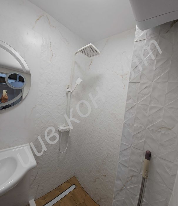 Продава се Тристаен апартамент в Велико Търново, Център - 70 кв.м за 1558 €/кв.м - Снимка #12