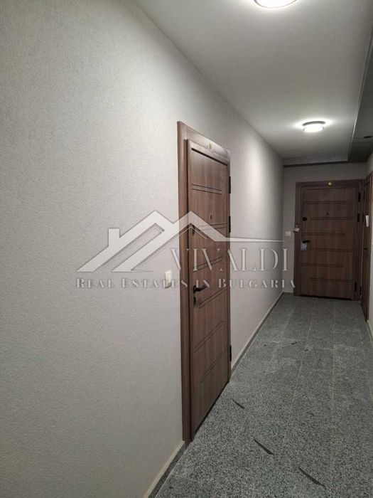 Дава се под наем Двустаен апартамент в Варна, Център - 60 кв.м за 598.23 € - Снимка #12