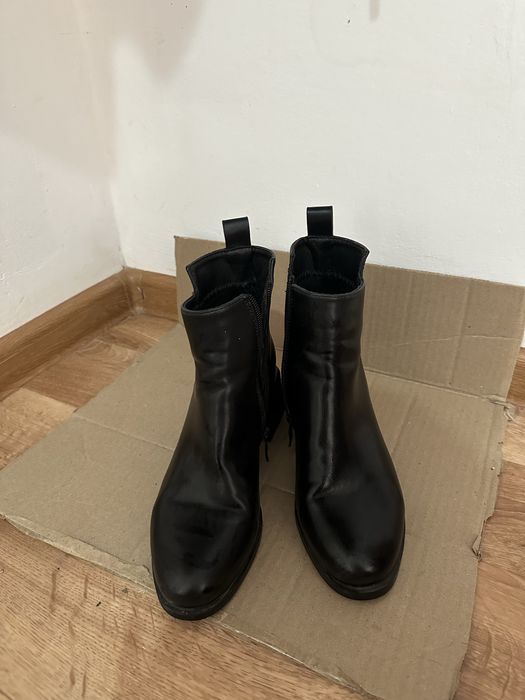 Продам сапоги осень-зима, 36-37 размер