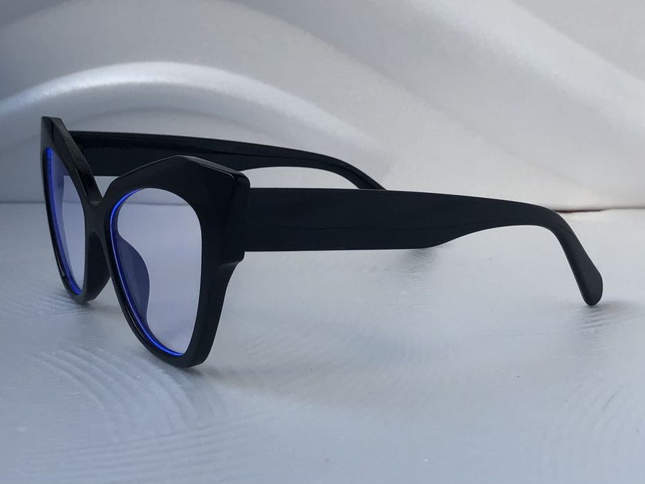 Прозрачни дамски очила за компютър