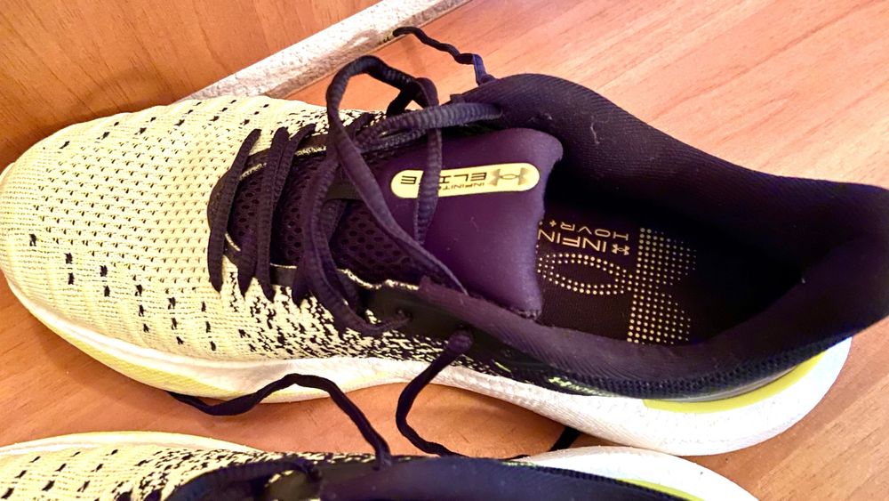Under Armour Infinite Elite mar. 42,5