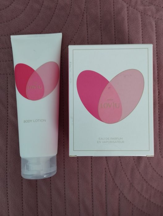 Комплекти на Avon