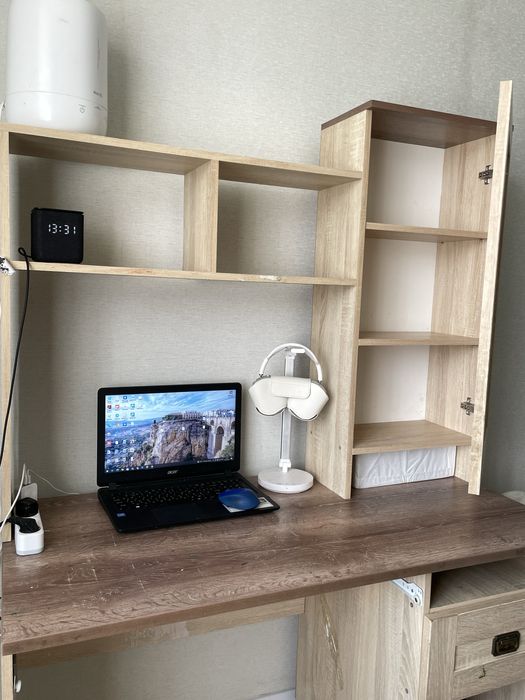 Продам стол / парта