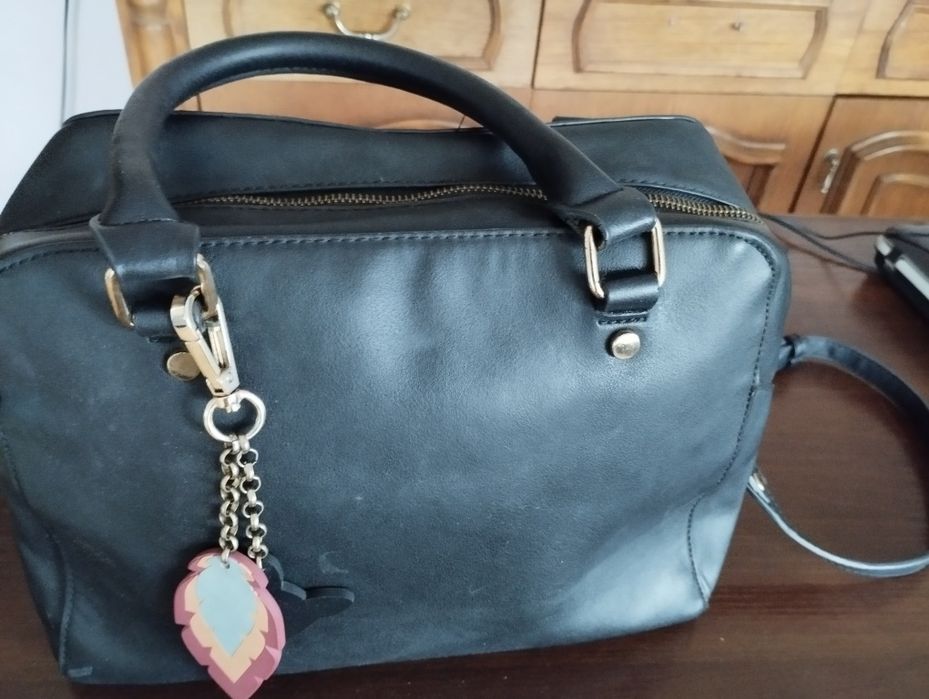 Дамска чанта запазена