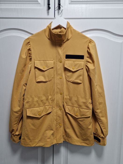 Дамско пролетно яке Nike tech XS размер