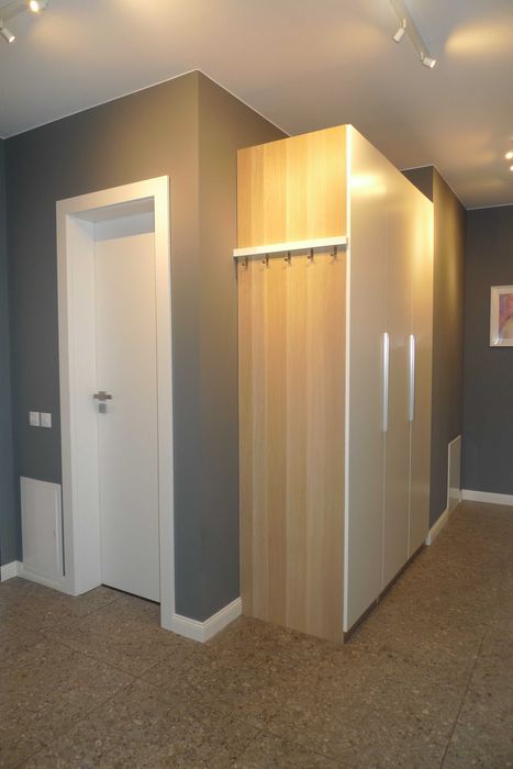 Дава се под наем Тристаен апартамент в София, Изток - 103 кв.м за 1196.97 € - Снимка #11