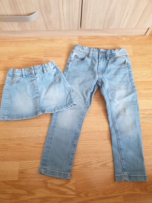 Set, fusta si pantaloni denim.