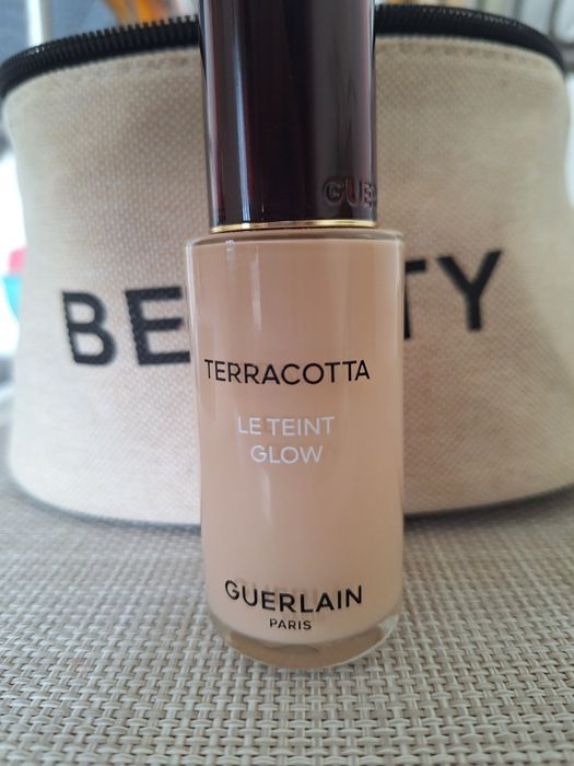 GUERLAIN fdt glow