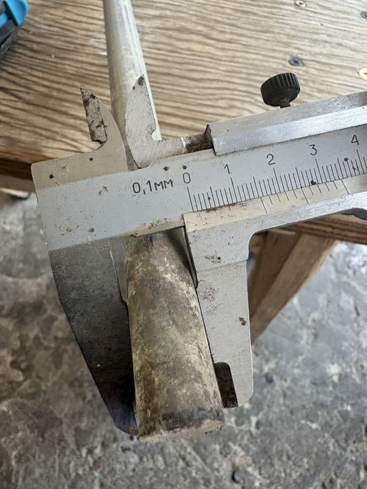 Продам два медных прута