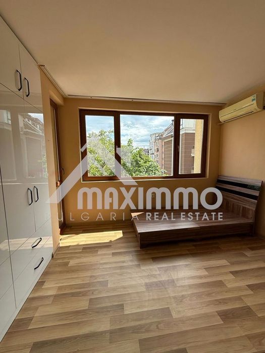 Продава се Тристаен апартамент в Варна, Левски - 80 кв.м за 2419 €/кв.м - Снимка #2