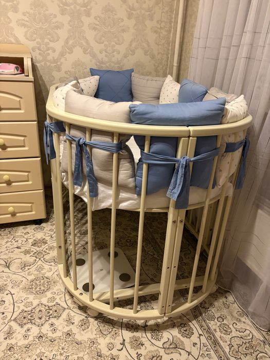 Детская кроватка-манеж