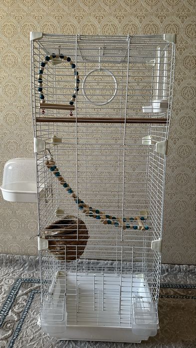 Продам клетку для попугая
