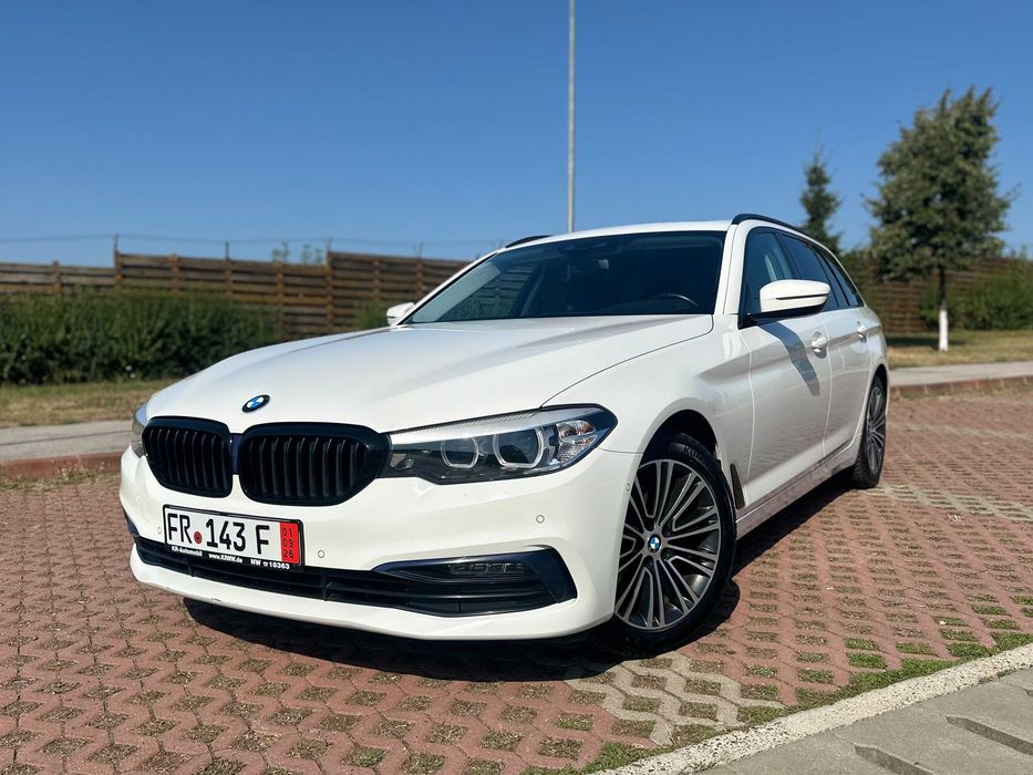 BMW 520d xDrive Sport Line | Shadow Line | G31 | Display Cheie | Încălzire staționară | Sisteme de asistență | Panoramic | 12.2019 | Import Germania