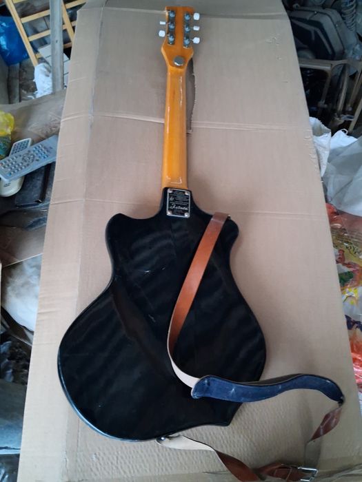 Эл.гитара Элгава Уника-2