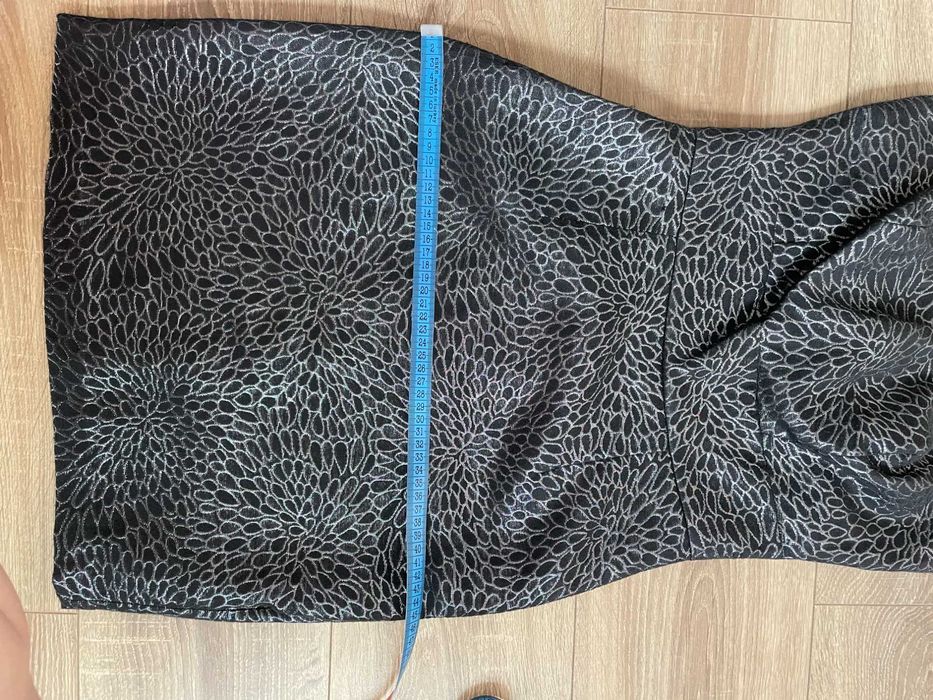 Rochie scurta de ocazie argintie fara bretele F&F  XS S