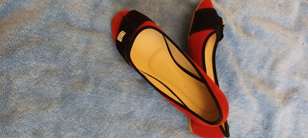 Дамски сандали и обувки номер 39