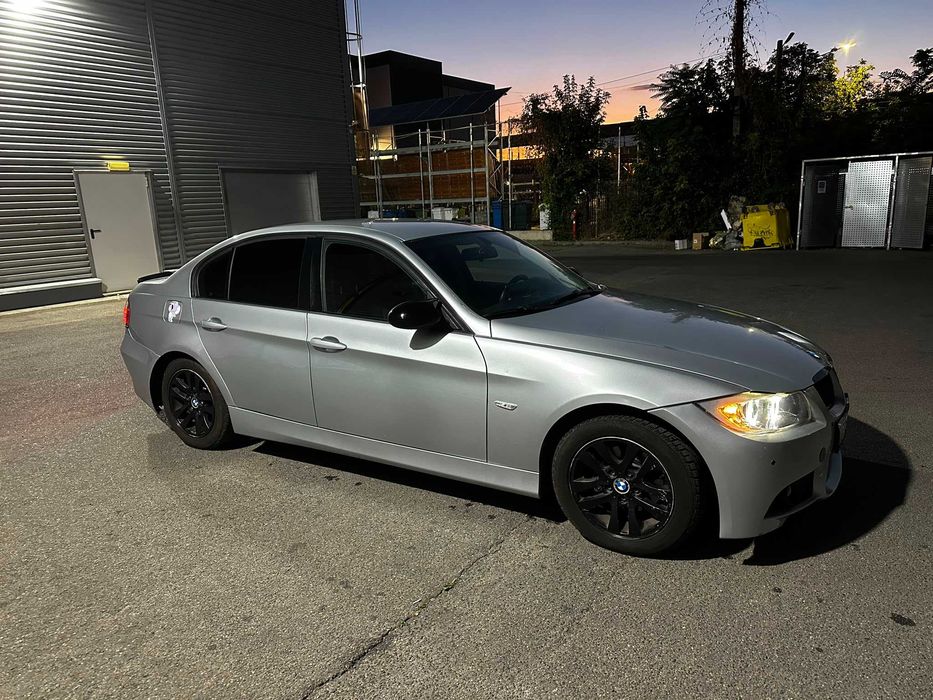 BMW Seria 320i E90 2006