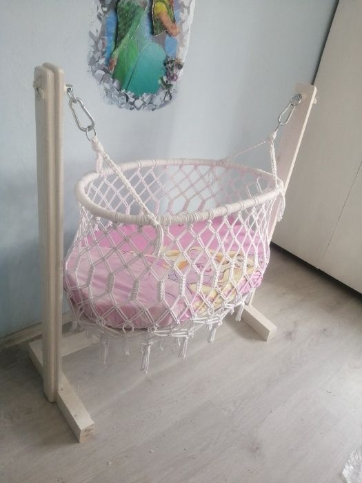 Бебешка люлка (кошче)