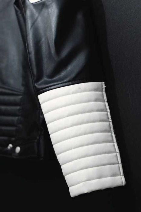 Geaca de piele in stil moto Pull&Bear editie limitata