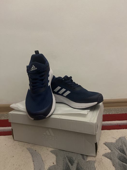 Кросовка Adidas