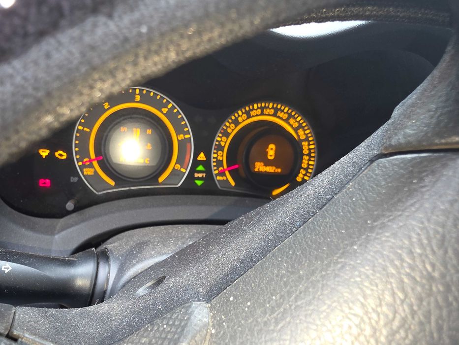 Toyota Auris 1.4 дизел/90 к.с /2007г- употребявана в добро състояние
