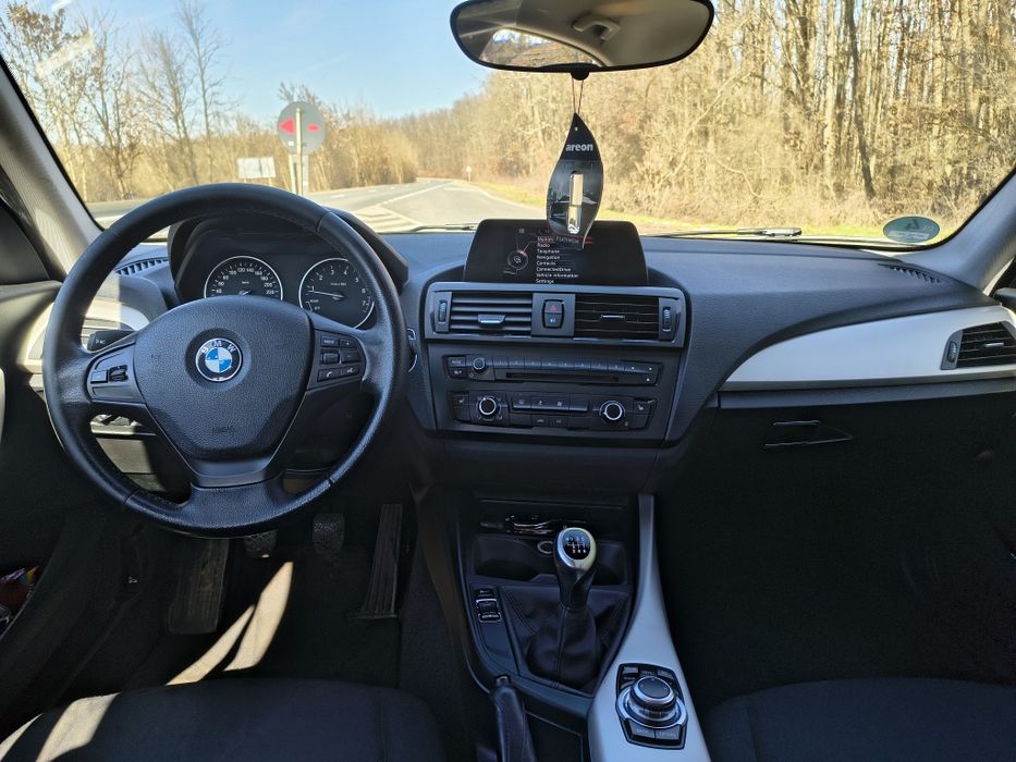 Vând BMW F20 seria 1 116 benzina turbo 136 cp, 2014, manuală 6 trepte