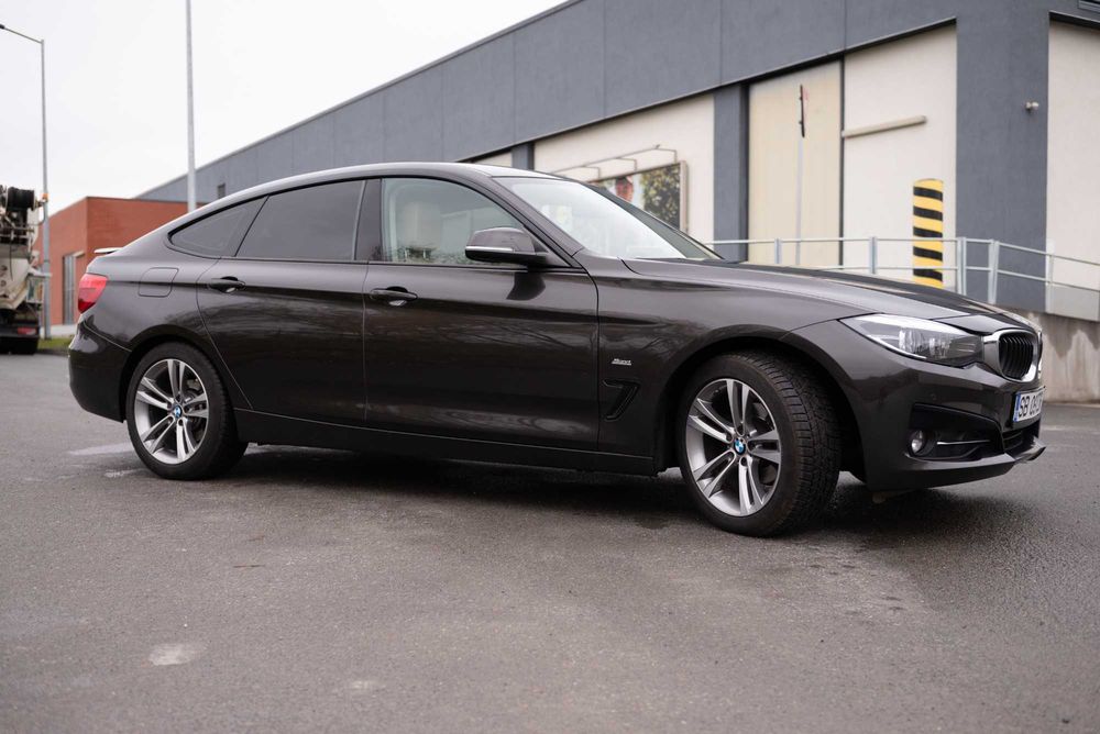 BMW 3 Series 2018 — imagine 18