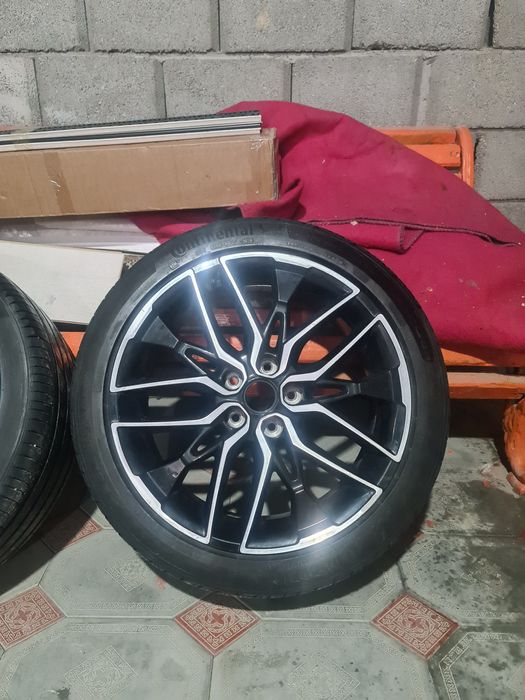 Диски с шинами в комплекте