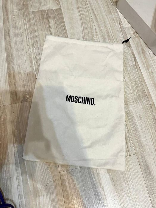 Moschino босоножки