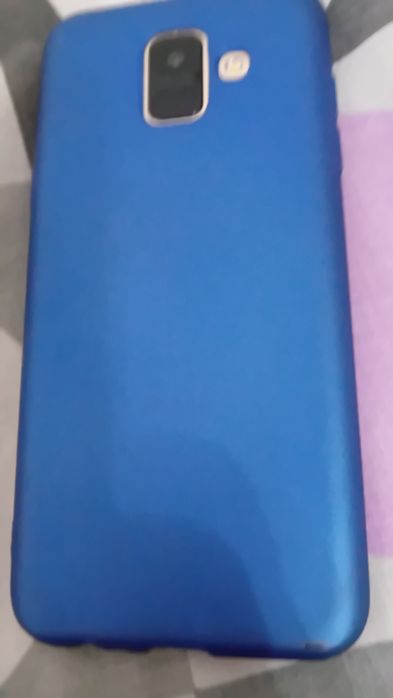 Vând telefon samsung a18 an 2018