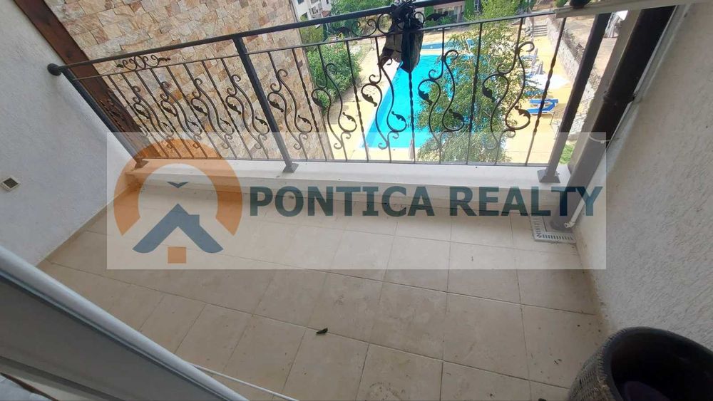 Тристаен апартамент в красив комплекс с ниска такса в Равда