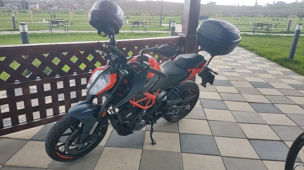 De vanzare ktm 390 duke