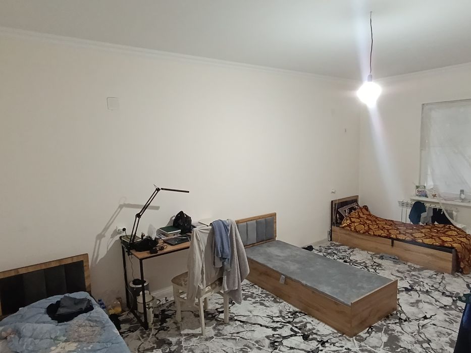 4-ех комнатная квартира Дустлик Меро  Яшнабод тумани факат угил боллар