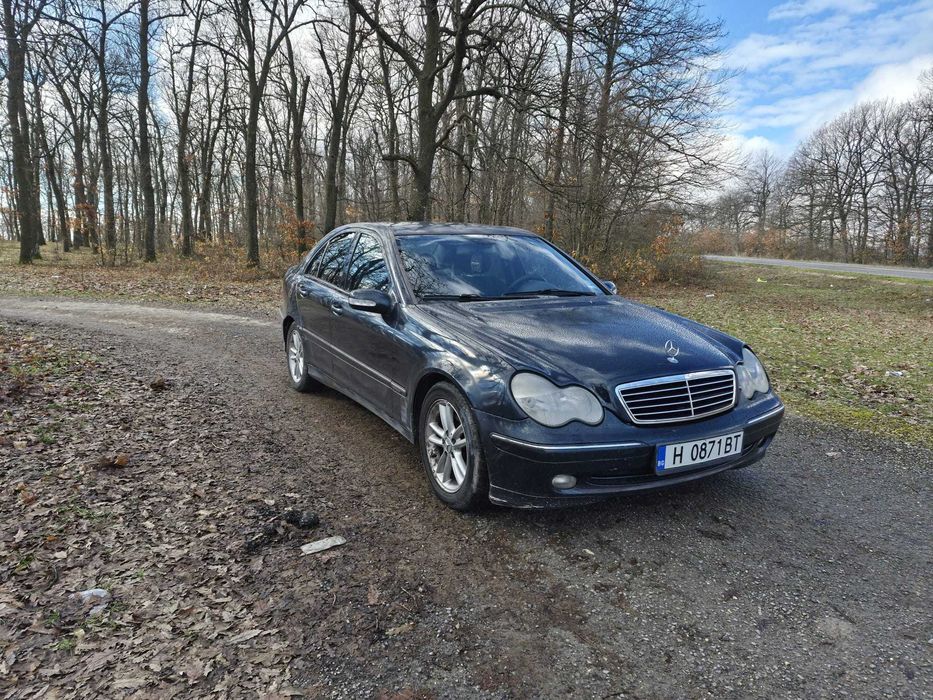Mercedes 200   отлично