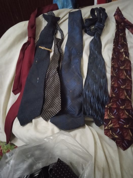 Галстуки мужские