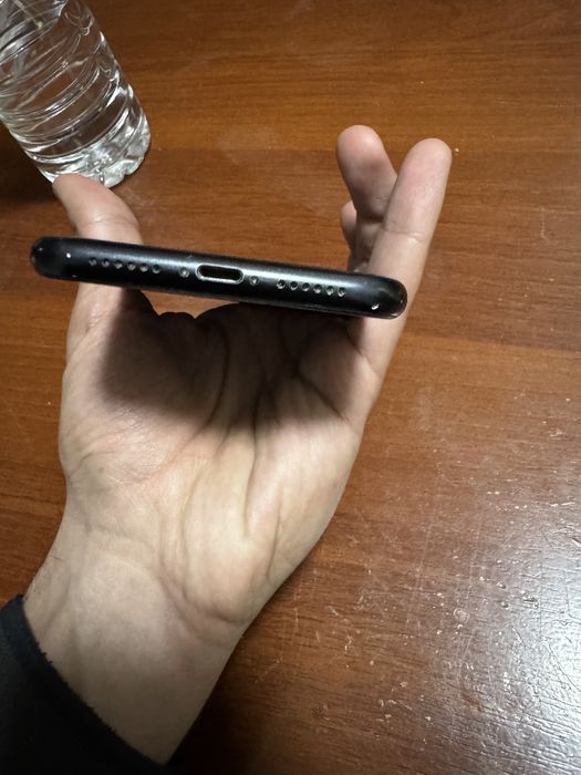 IPHONE XR все в идеальном состоянии