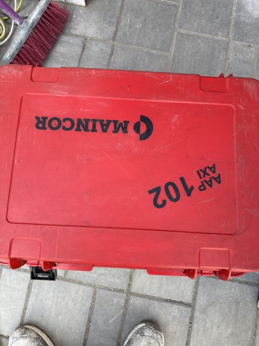 Vind presa axiala Maincor AXP102AXI