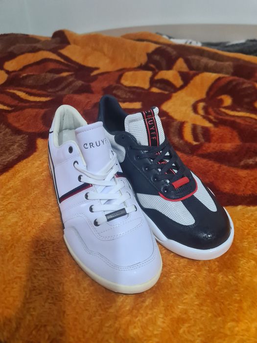 Маратонки Cruyff номер 42