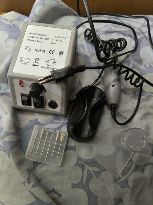 Продам набор для начинающего мастера маникюра