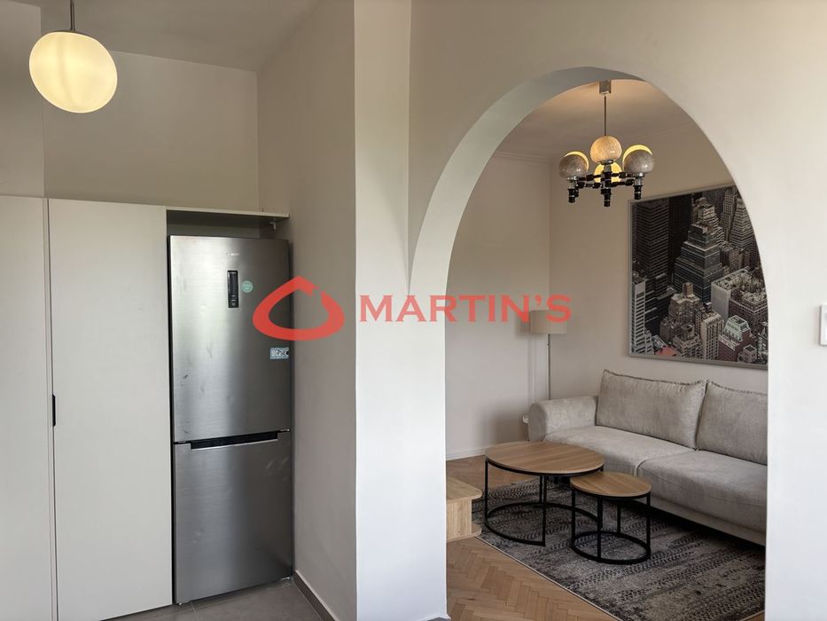 Дава се под наем Тристаен апартамент в София, Център - 84 кв.м за 1000 € - Снимка #8