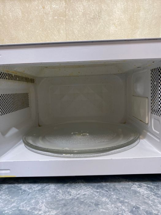 Микроволновка Daewoo